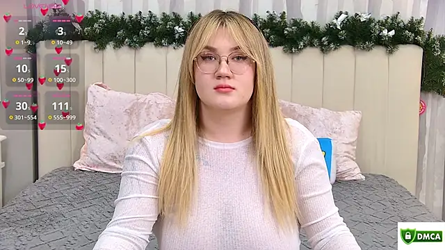 Nancy Mooree online show from 02/05/26, 01:05