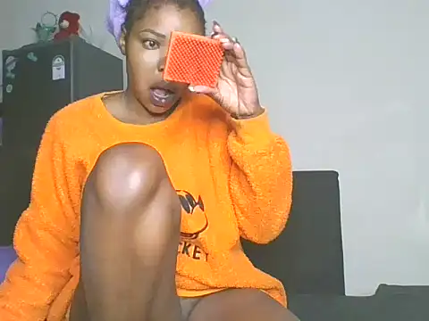 sweet bigclit online show from 03/07/26, 05:37