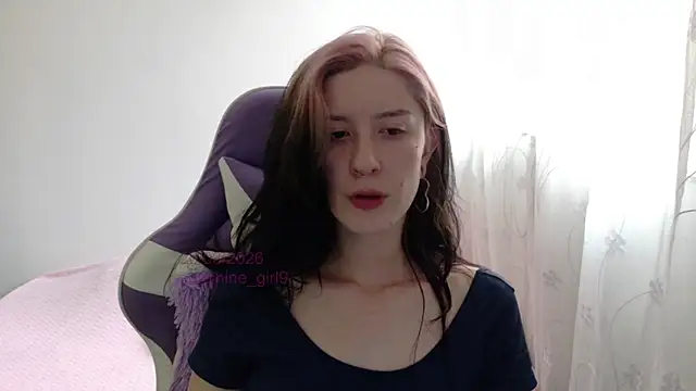 sunshine girl9 online show from 03/26/26, 07:41