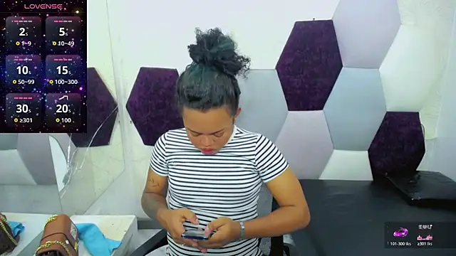 KayleighDreams  online show from 02/22/26, 02:34