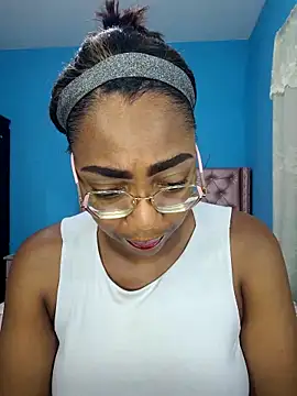 dirtyvictoria online show from 04/15/26, 07:58