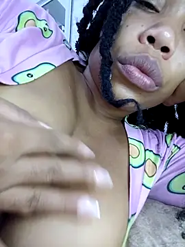 isabellehaynes online show from 02/14/26, 12:24