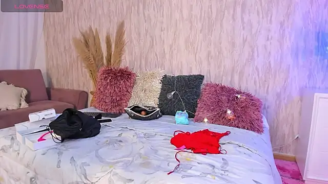 Snapshot of emily_parkerr chatting on 01/23/25, 02:39 emily parkerr online show from 01/23/25, 02:39