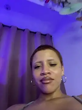 Snapshot of Charlotee_ chatting on 02/22/25, 06:50 Charlotee  online show from 02/22/25, 06:50