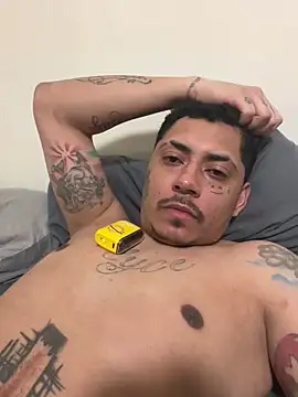 Snapshot of yuricosta1 chatting on 03/01/26, 01:24 yuricosta1 online show from 03/01/26, 01:24