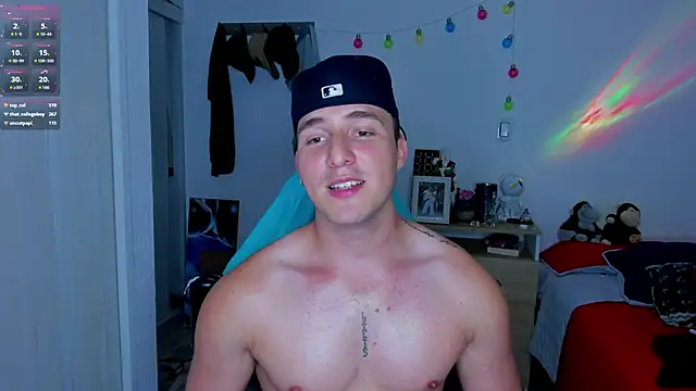 Snapshot of liam_oficial02 chatting on 01/14/25, 06:13 liam oficial02 online show from 01/14/25, 06:13