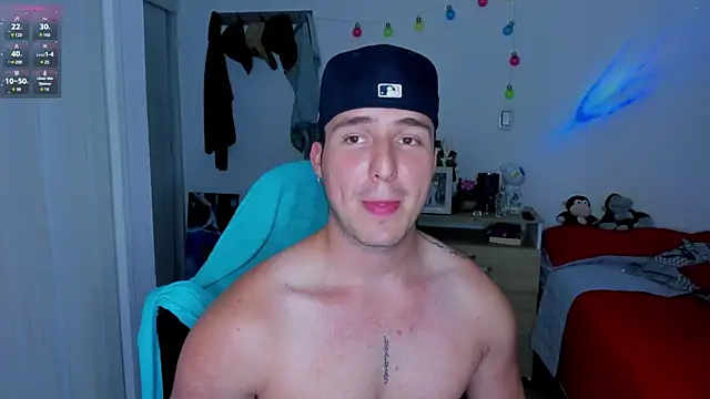 Snapshot of liam_oficial02 chatting on 01/16/25, 06:35 liam oficial02 online show from 01/16/25, 06:35