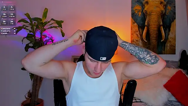 Snapshot of liam_oficial02 chatting on 03/17/25, 06:07 liam oficial02 online show from 03/17/25, 06:07