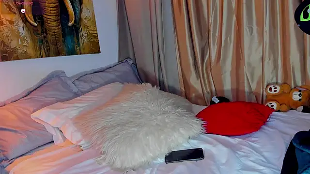 Snapshot of liam_oficial02 chatting on 10/12/25, 03:16 liam oficial02 online show from 10/12/25, 03:16