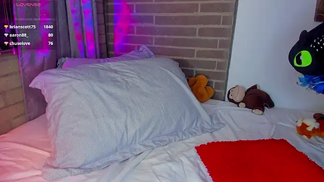 liam oficial02 online show from 02/13/26, 03:02