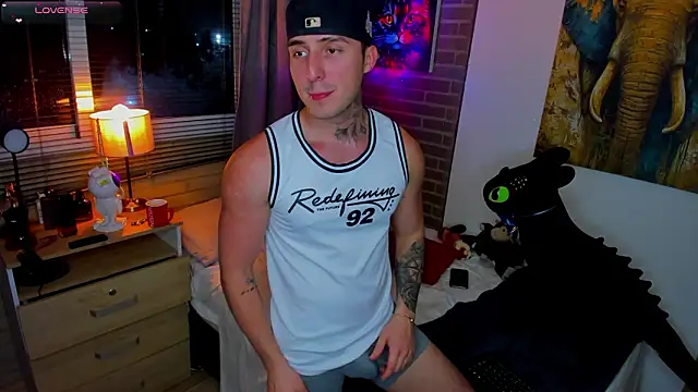 liam oficial02 online show from 03/22/26, 02:59