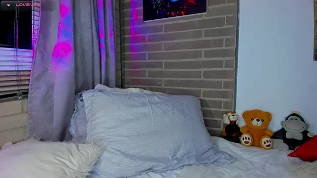 liam oficial02 online show from 04/08/26, 02:44