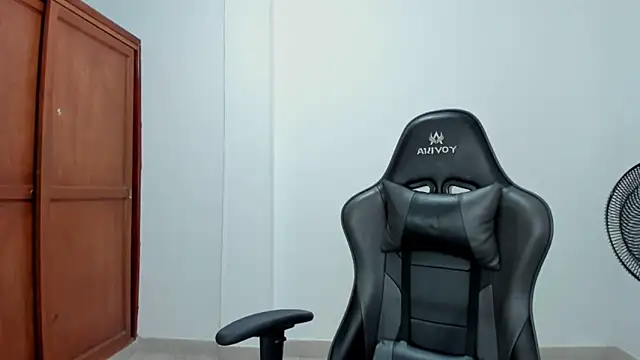 avellanatammy online show from 11/21/25, 03:16