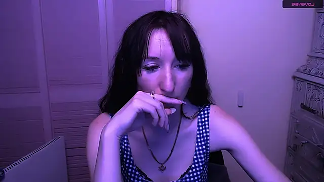 Snapshot of AmandaSell chatting on 12/30/24, 11:59 AmandaSell online show from 12/30/24, 11:59