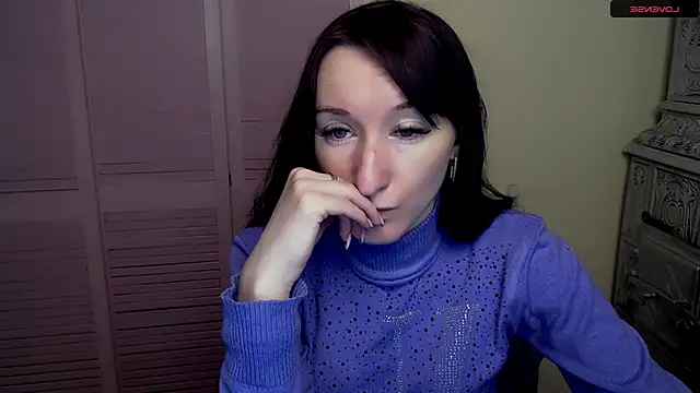 Snapshot of AmandaSell chatting on 01/07/25, 08:03 AmandaSell online show from 01/07/25, 08:03