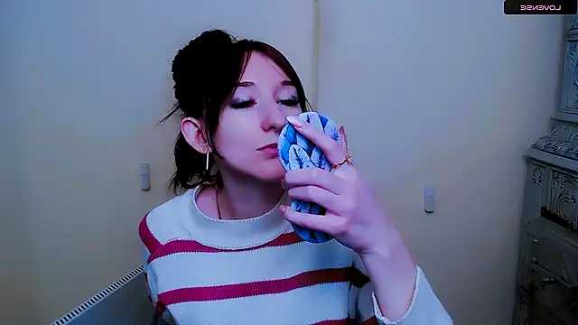 Snapshot of AmandaSell chatting on 01/29/25, 11:30 AmandaSell online show from 01/29/25, 11:30