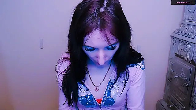 Snapshot of AmandaSell chatting on 02/11/25, 11:10 AmandaSell online show from 02/11/25, 11:10