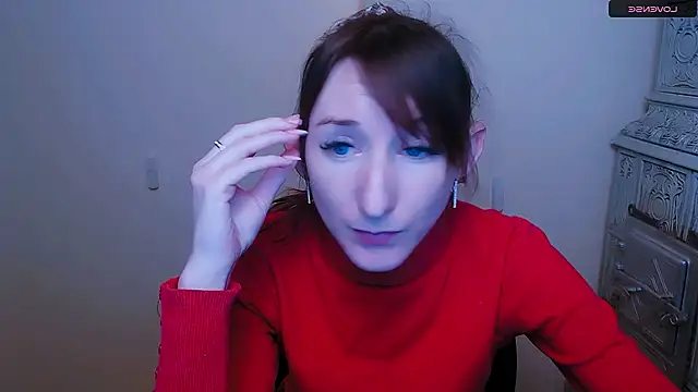 Snapshot of AmandaSell chatting on 02/16/25, 11:38 AmandaSell online show from 02/16/25, 11:38