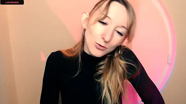 Snapshot of AmandaSell chatting on 10/15/25, 07:41 AmandaSell online show from 10/15/25, 07:41