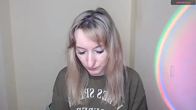Snapshot of AmandaSell chatting on 05/20/26, 06:52 AmandaSell online show from 05/20/26, 06:52