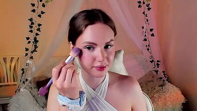 MishkaMe online show from 11/04/25, 04:50