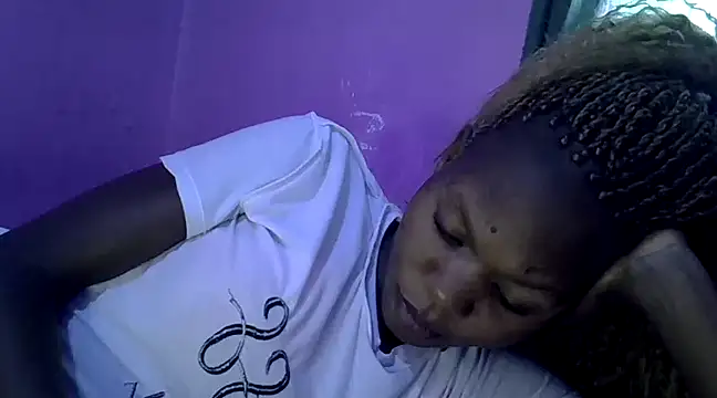 Snapshot of Cute_tamara chatting on 12/13/24, 09:02 Cute tamara online show from 12/13/24, 09:02