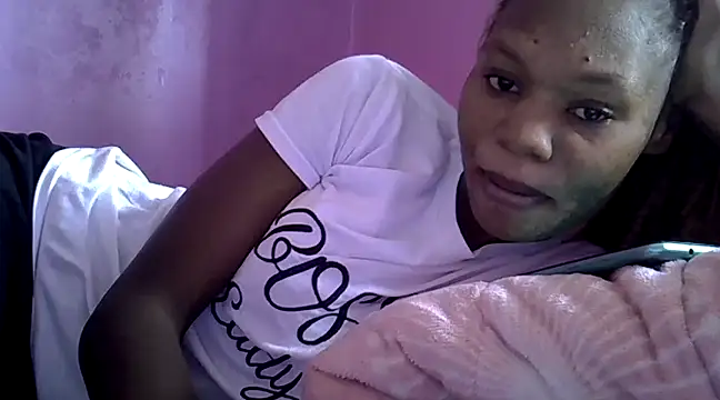 Snapshot of Cute_tamara chatting on 12/24/24, 10:11 Cute tamara online show from 12/24/24, 10:11