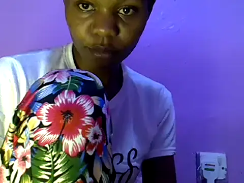 Snapshot of Cute_tamara chatting on 01/22/25, 01:42 Cute tamara online show from 01/22/25, 01:42