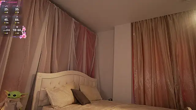 AlisaLore online show from 02/23/25, 10:06