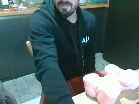 giorgakaci69 online show from 12/09/24, 08:01