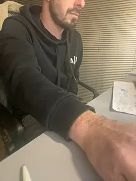 giorgakaci69 online show from 02/11/26, 05:18