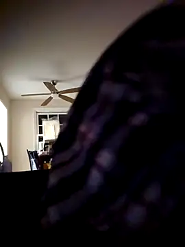 Snapshot of den-rock4u chatting on 11/12/25, 08:26 den-rock4u online show from 11/12/25, 08:26