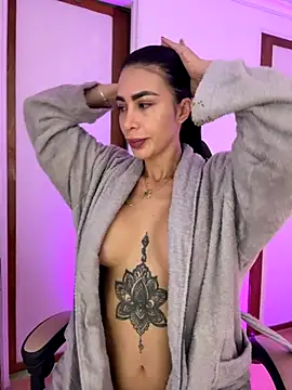 Snapshot of Dj_scarlettmorreti chatting on 09/11/25, 11:54 Dj scarlettmorreti online show from 09/11/25, 11:54