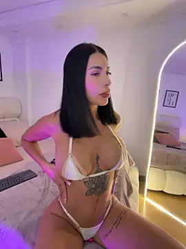 Snapshot of Dj_scarlettmorreti chatting on 11/20/25, 10:31 Dj scarlettmorreti online show from 11/20/25, 10:31