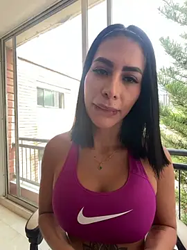 Snapshot of Dj_scarlettmorreti chatting on 12/20/25, 05:31 Dj scarlettmorreti online show from 12/20/25, 05:31