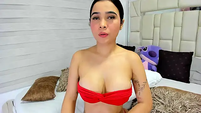Snapshot of clytiia_ chatting on 06/11/26, 02:00 clytiia online show from 06/11/26, 02:00