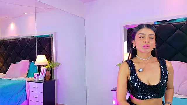 Holly Brensonexx  online show from 11/26/25, 02:18