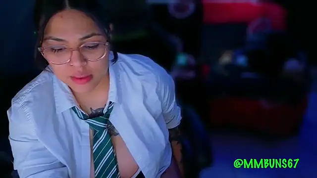 miacanela xo online show from 11/01/25, 12:56