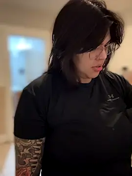 miacanela xo online show from 11/12/25, 03:18