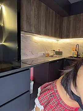 Melisa Ester online show from 10/22/25, 04:07