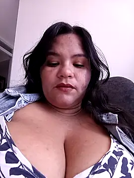 Julieta-tits online show from 02/25/26, 03:43