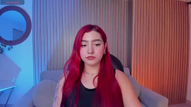 ViolettCastel online show from 03/07/25, 07:38