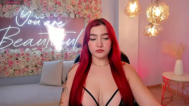 ViolettCastel online show from 03/21/25, 07:46