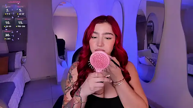 ViolettCastel online show from 10/02/25, 06:37