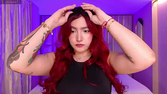 ViolettCastel online show from 03/26/26, 07:30