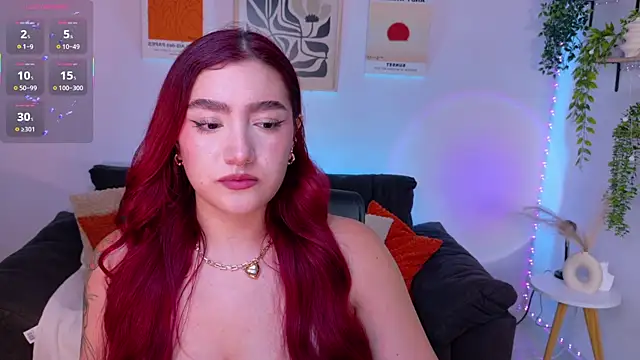 ViolettCastel online show from 07/11/26, 11:50
