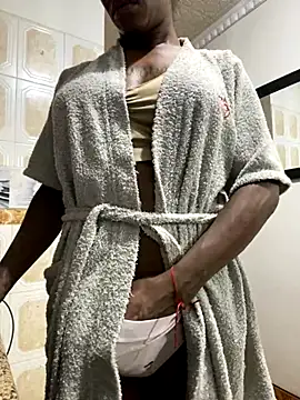 sweetsarabig22cm online show from 12/01/25, 05:45