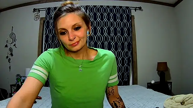 ZeelaXoXo online show from 02/02/25, 06:37