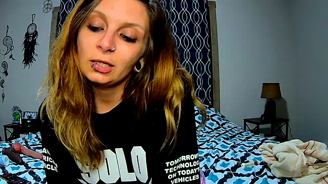 ZeelaXoXo online show from 03/20/25, 04:07