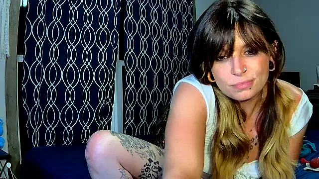 ZeelaXoXo online show from 09/20/25, 04:13